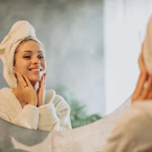 5 Kebiasaan Skincare yang Harus Ditinggalkan Tahun Ini