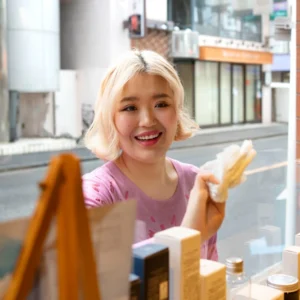 Maret, Saatnya Rebranding Packaging Kosmetik: Apa yang Harus Dipersiapkan?