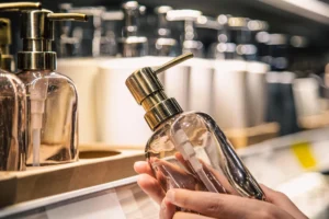 Tren Ukuran Botol Pump di Industri Skincare