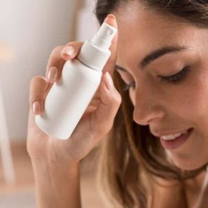 Mengapa Botol Spray Menjadi Pilihan Terbaik untuk Toner Wajah?